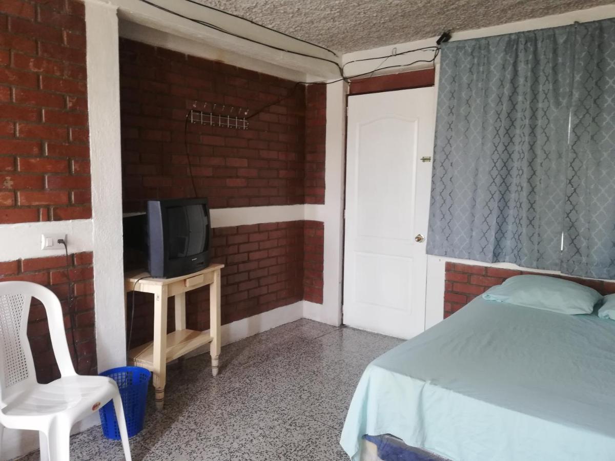 Hotel El Meson Guatemala 外观 照片