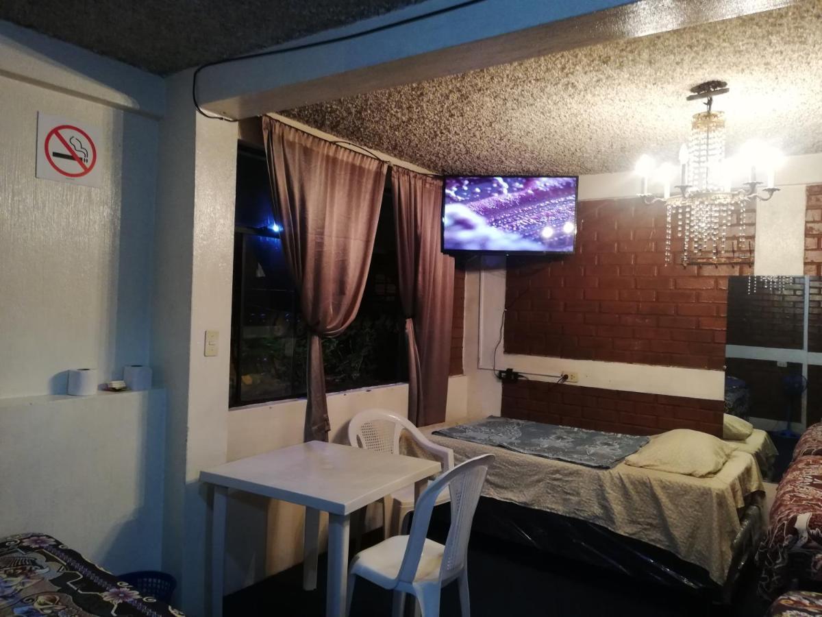 Hotel El Meson Guatemala 外观 照片