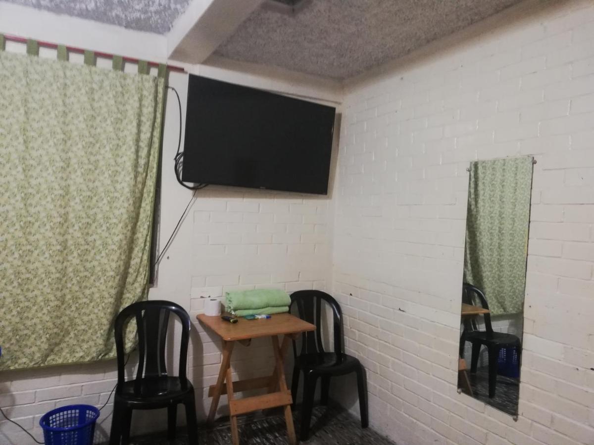 Hotel El Meson Guatemala 外观 照片