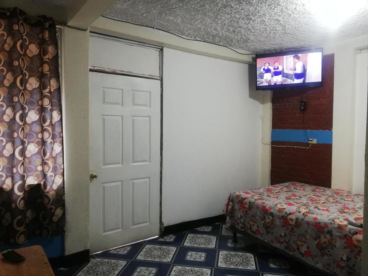 Hotel El Meson Guatemala 外观 照片