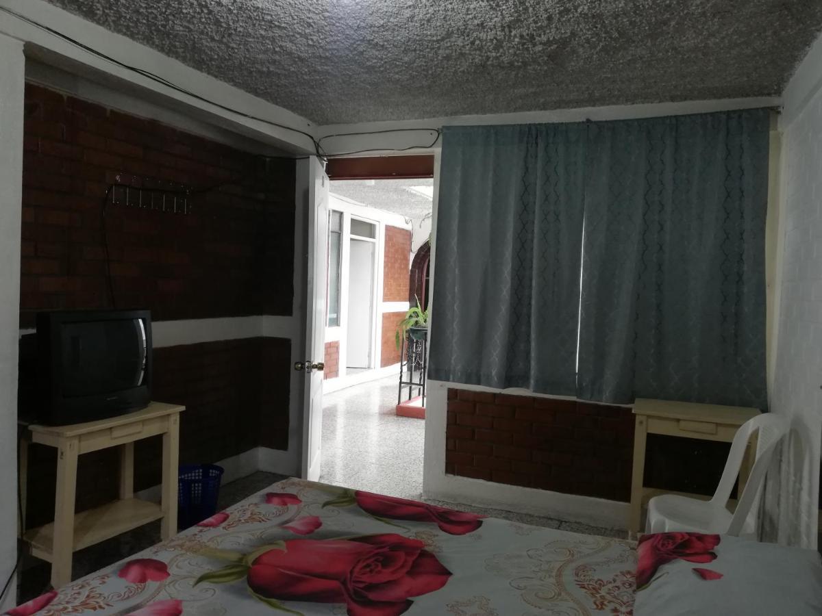 Hotel El Meson Guatemala 外观 照片