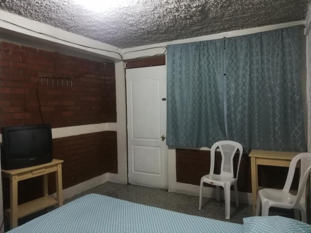 Hotel El Meson Guatemala 外观 照片
