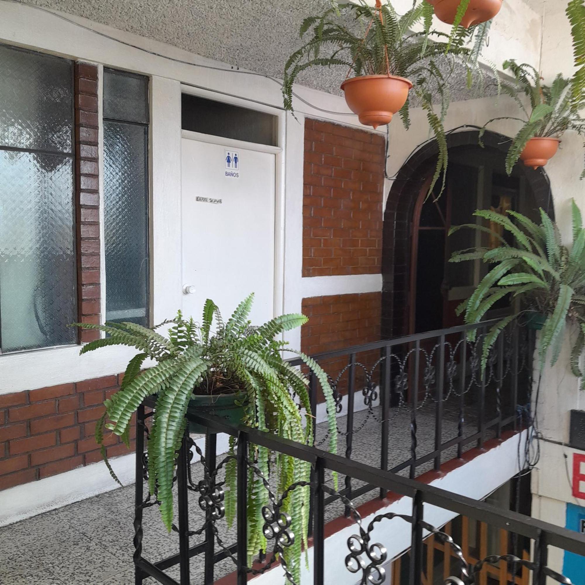 Hotel El Meson Guatemala 外观 照片