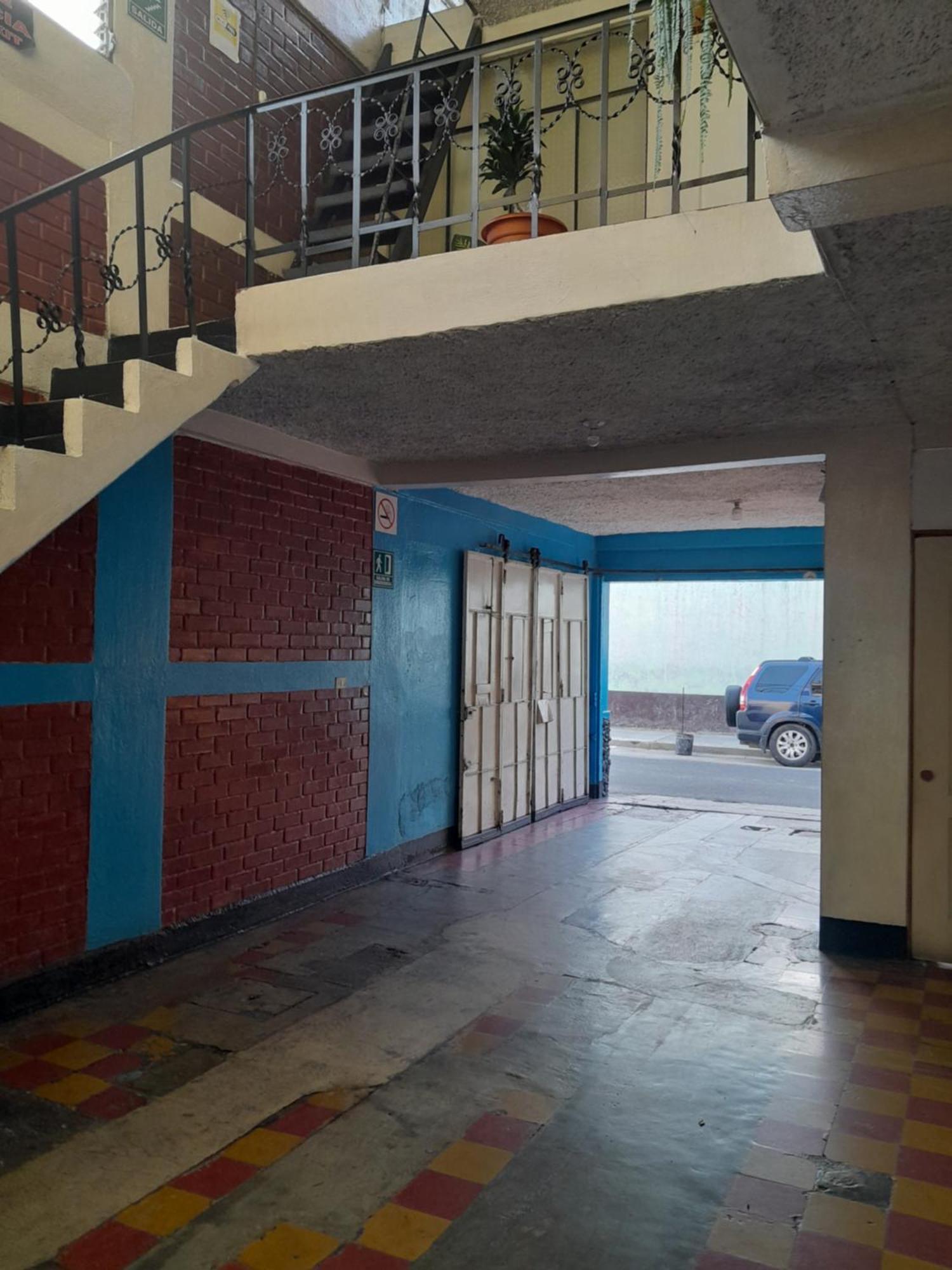 Hotel El Meson Guatemala 外观 照片